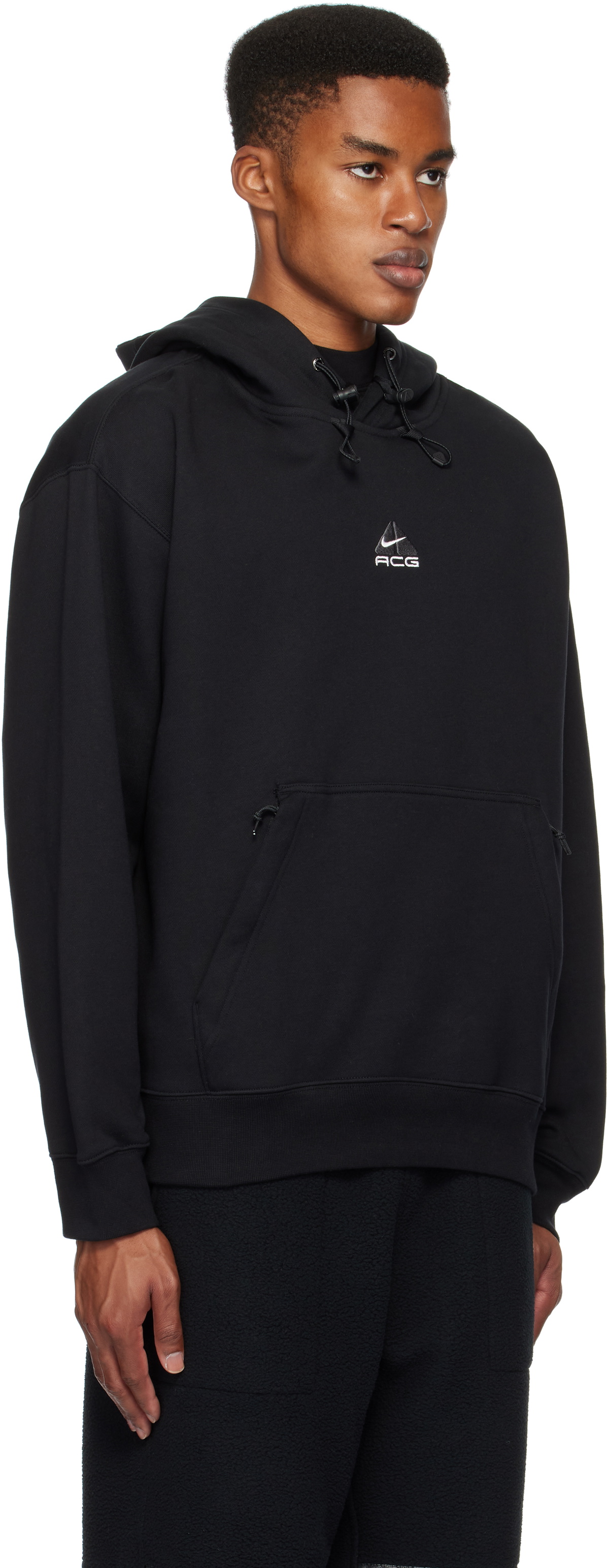 Nike therma black hoodie deals