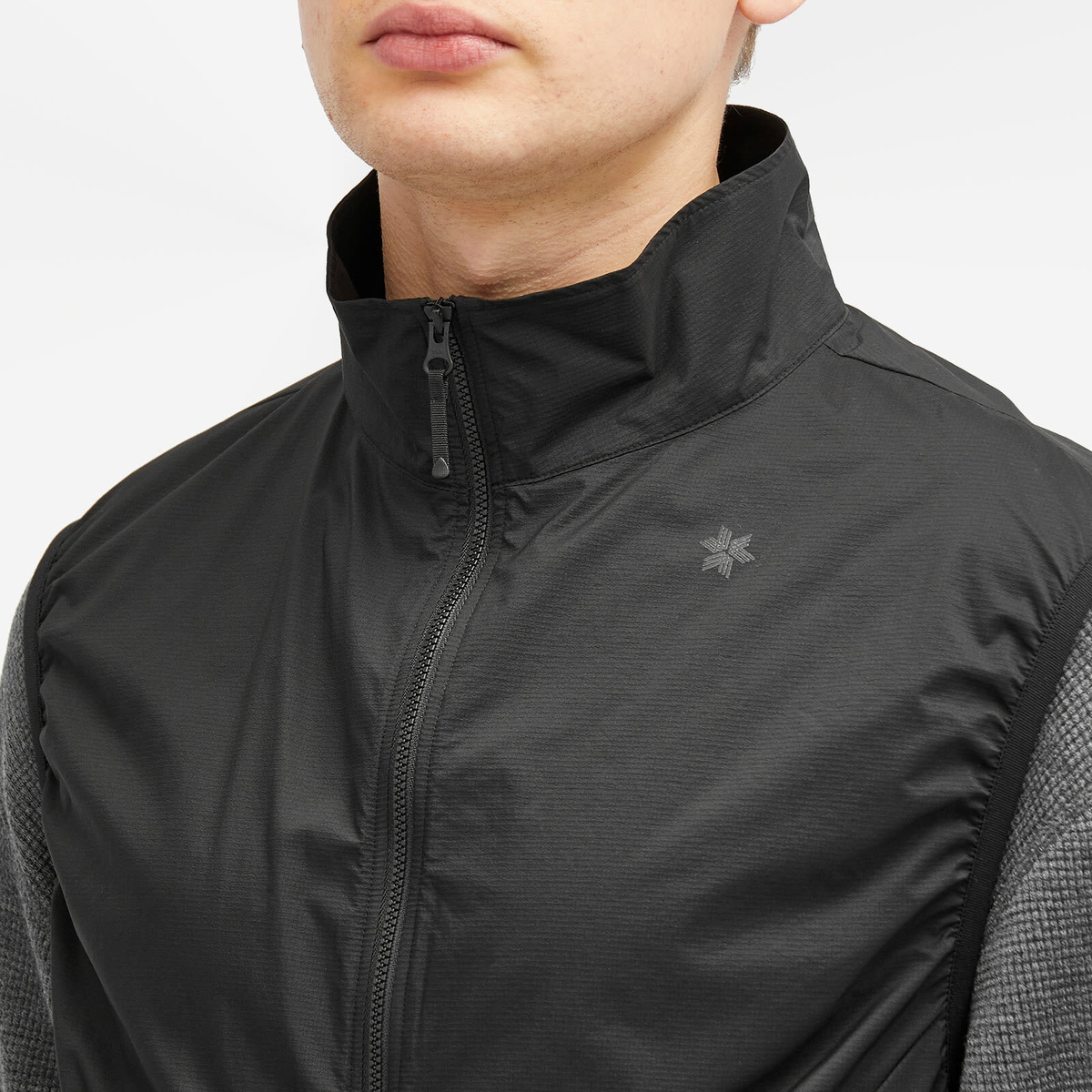 Goldwin Men's PERTEX EQUILIBRIUM Vest in Black Goldwin