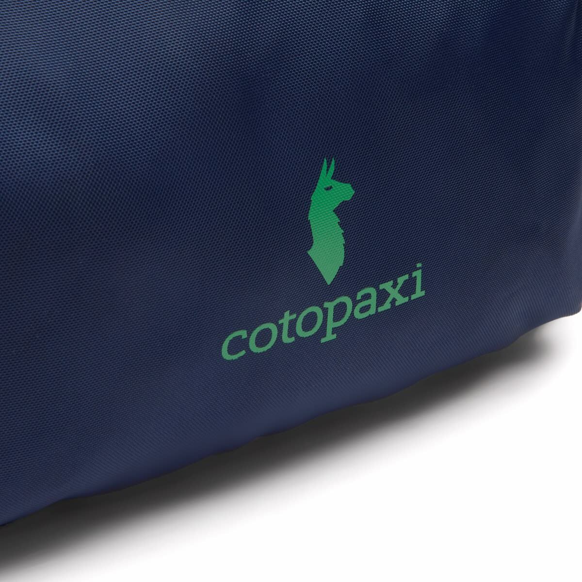 Cotopaxi Nido Accessory Bag in Del Dia 
