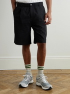 Folk - Wide-Leg Pleated Cotton-Seersucker Shorts - Black