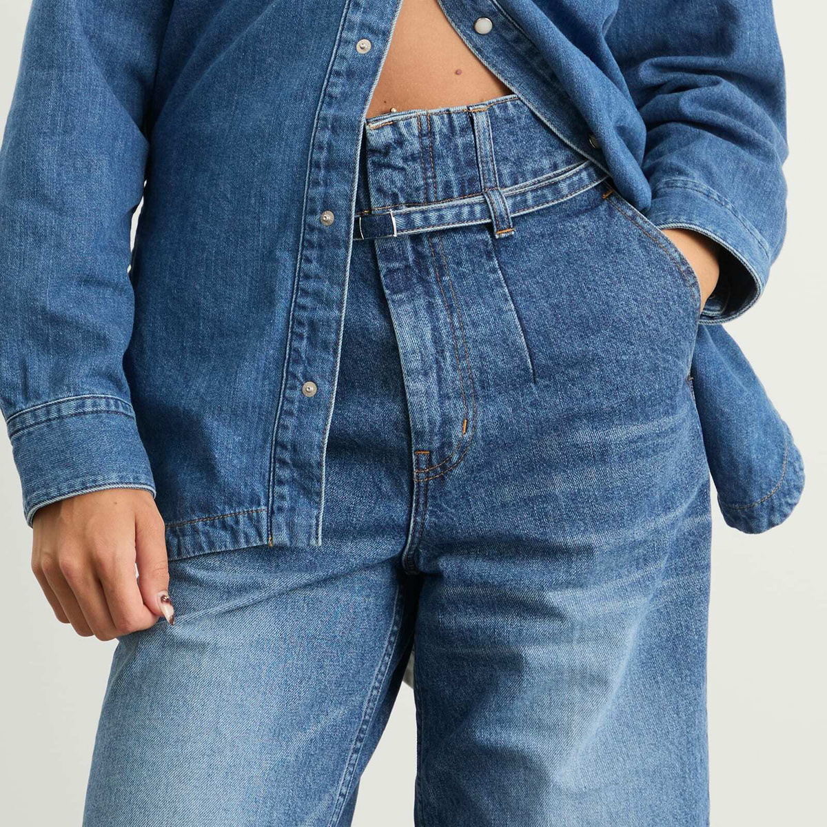 TOGA ARCHIVES Women's Denim Pants in Blue