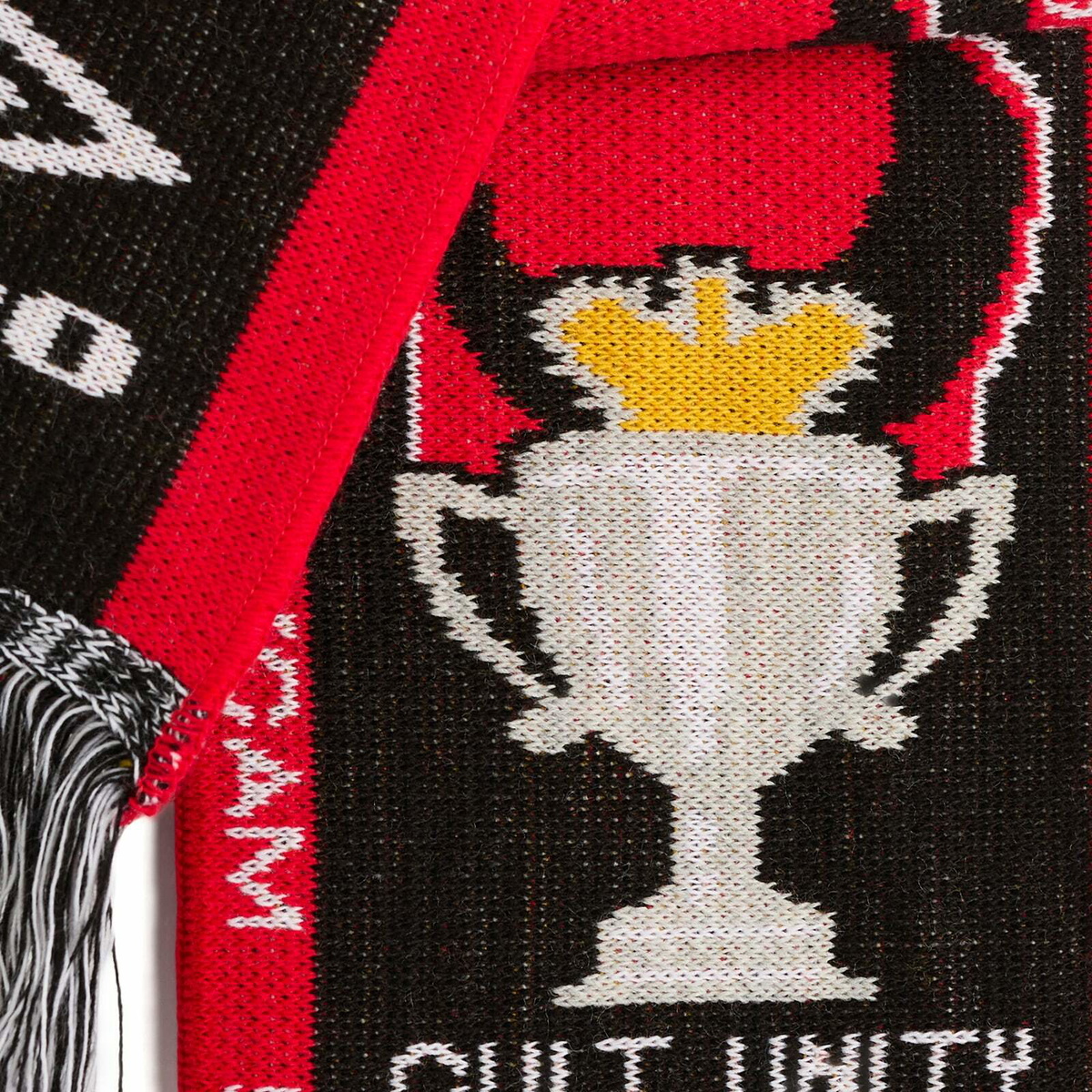 Umbro by Slam Jam Men's Cult Unity Scarf in Black Red 