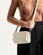 Tommy Hilfiger Womens Cross-body bag Ivory