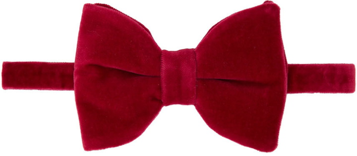 Photo: Gucci Red Velvet Bow Tie