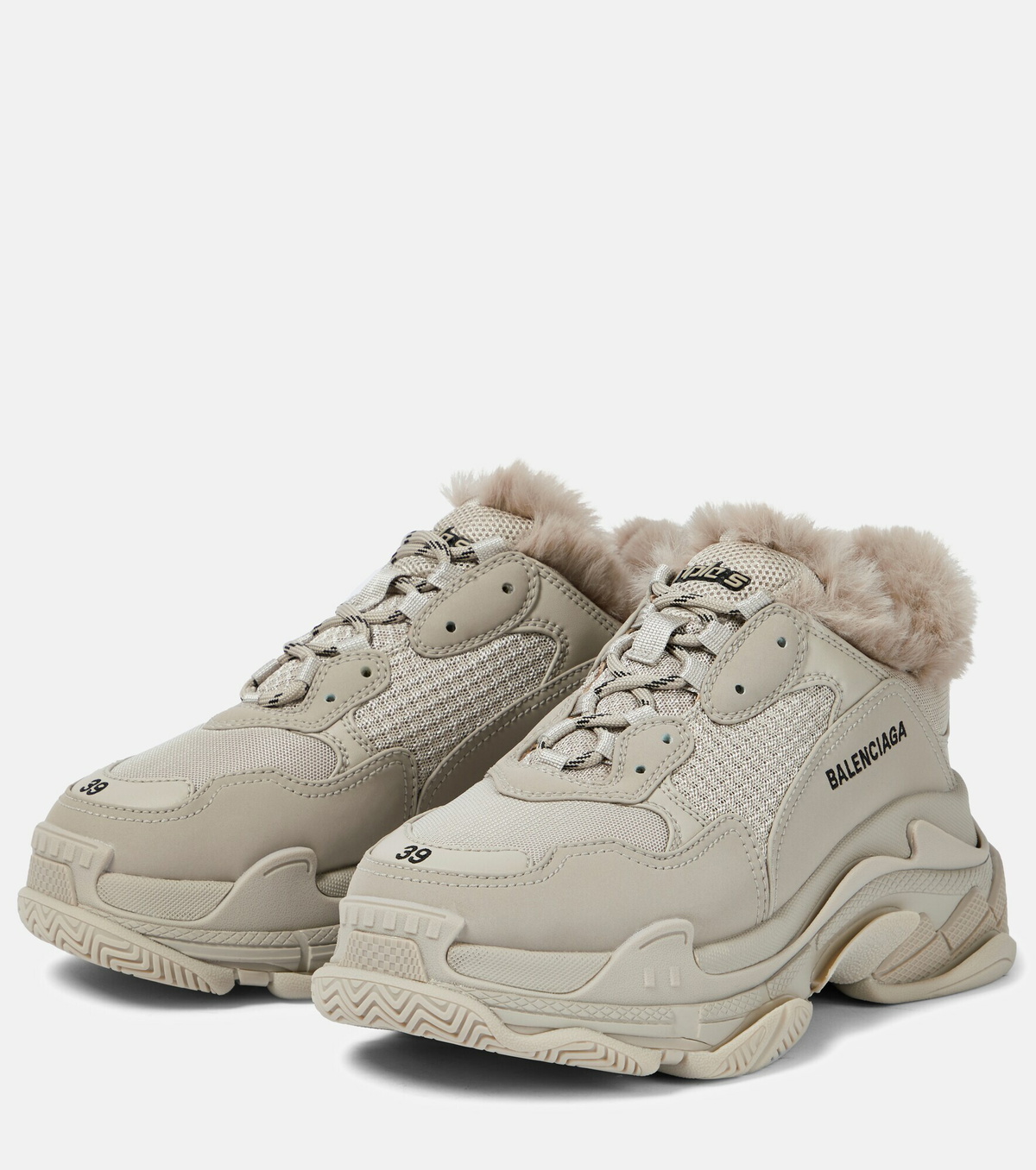 Balenciaga beige triple s best sale