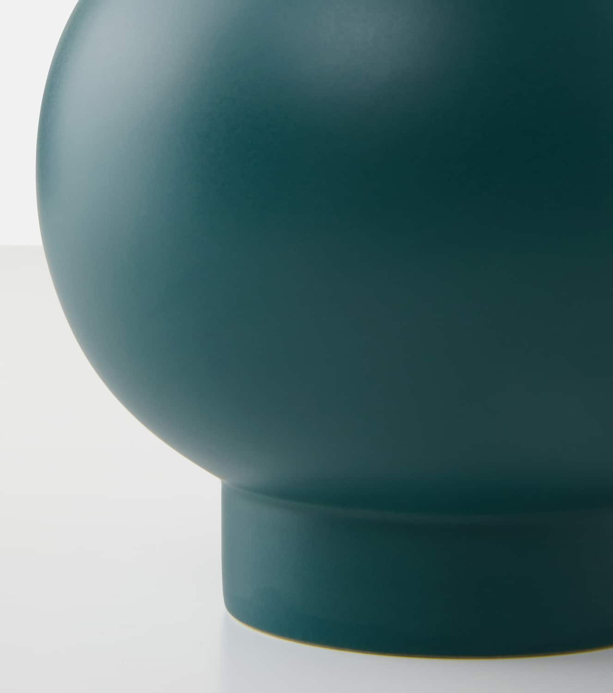 Raawii Strøm Large vase by Nicholai Wiig-Hansen