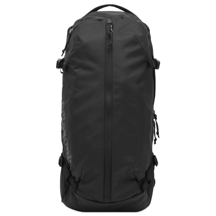 Photo: Patagonia Dirt Roamer Pack 20L in Black 
