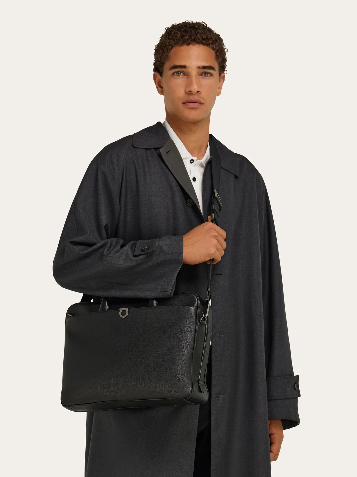 Ferragamo Mens Gancini briefcase in Black