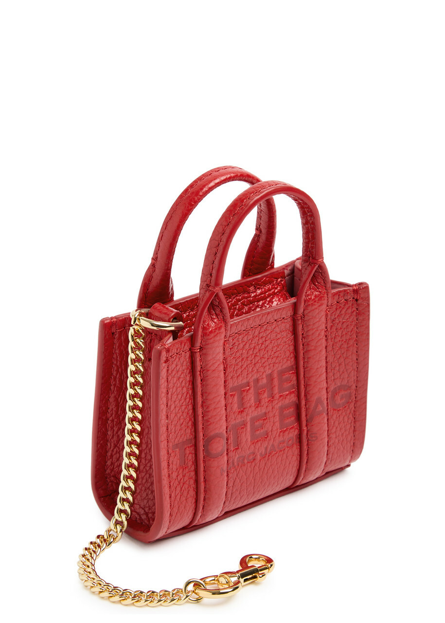Marc Jacobs The Nano Tote Bag Charm - Red - One Size Marc Jacobs Marc Jacobs The Nano Tote Bag Charm - Red - One Size Marc Jacobs