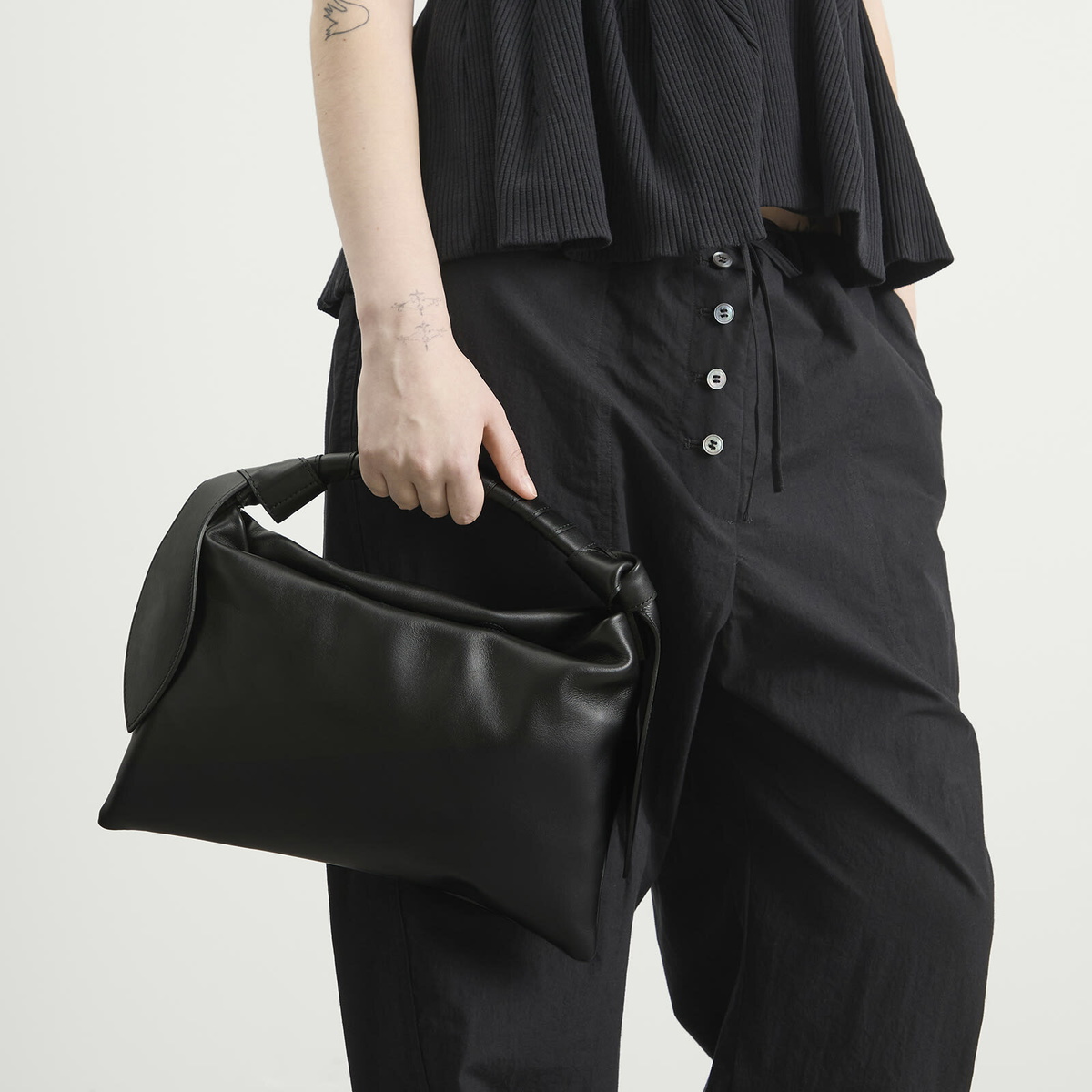 TOGA ARCHIVES Women's TOGA Leather Ribbon Bag in Black 