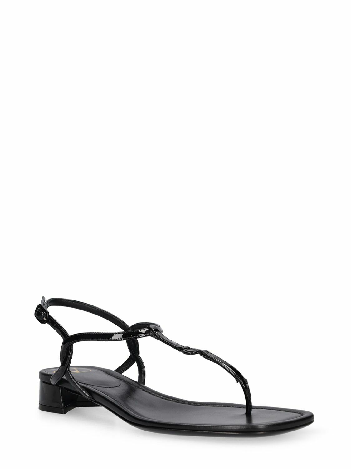 【Valentino Garavani】 VLogo Signature patentレザーフラット VLogo Signature patent leather slingback flats in red