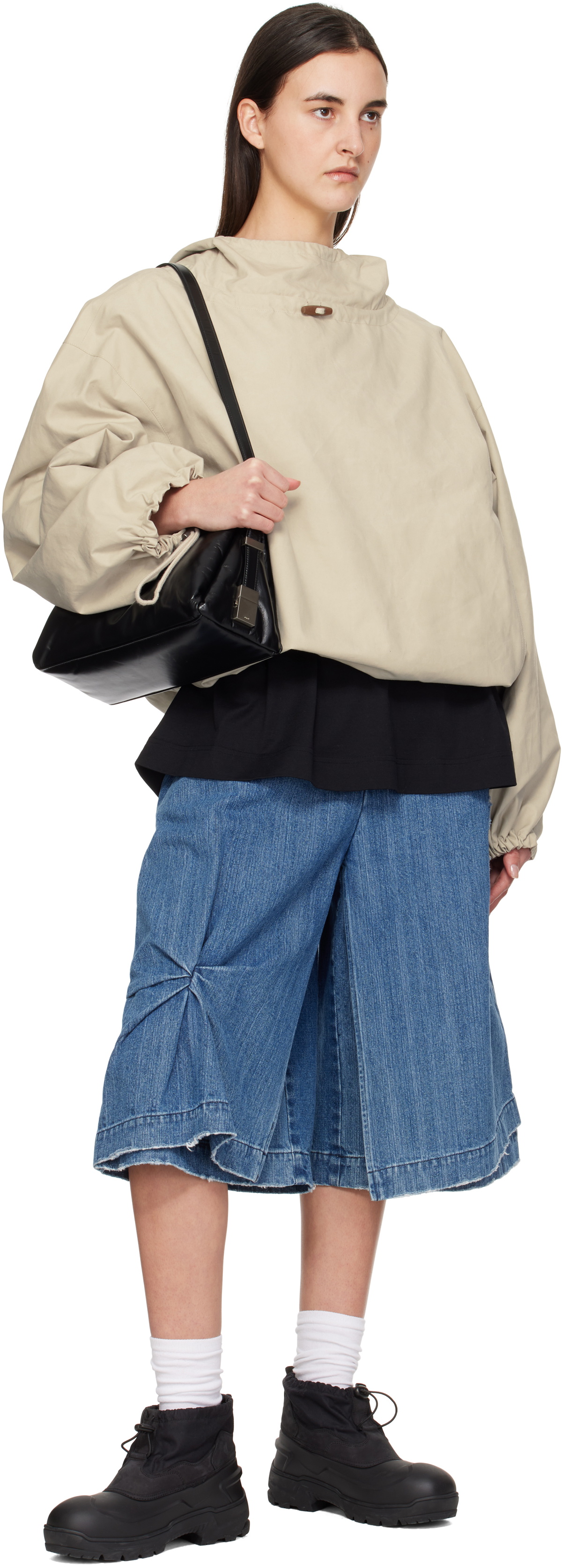 【関税込み】OSOI ブラック Pillow Bau バッグ OSOI Black Pillow Bau Bag OSOI