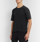 Nike Running - Tech Pack Running T-Shirt - Black