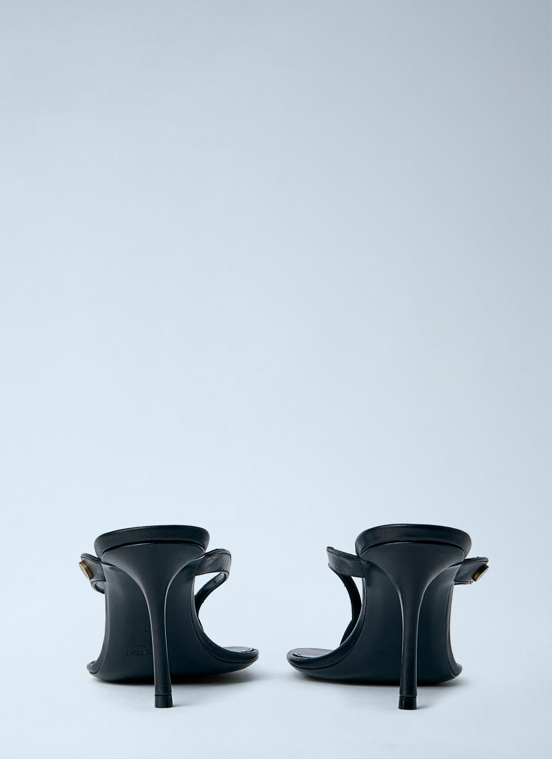 Saint Laurent Sue Thong Sandals