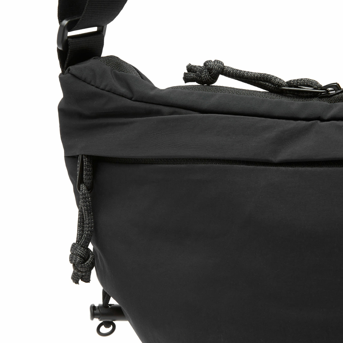 The North Face Women's Never Stop Crossbody Bag in Tnf Black 