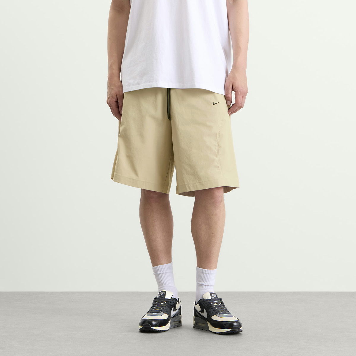 Nike Men's Tech Helios Sun Short in Desert Khaki/Black