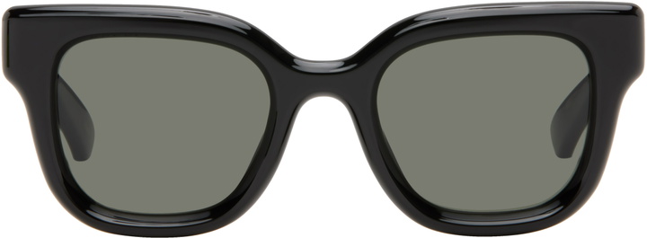 Photo: Gucci Black Round Frame Sunglasses