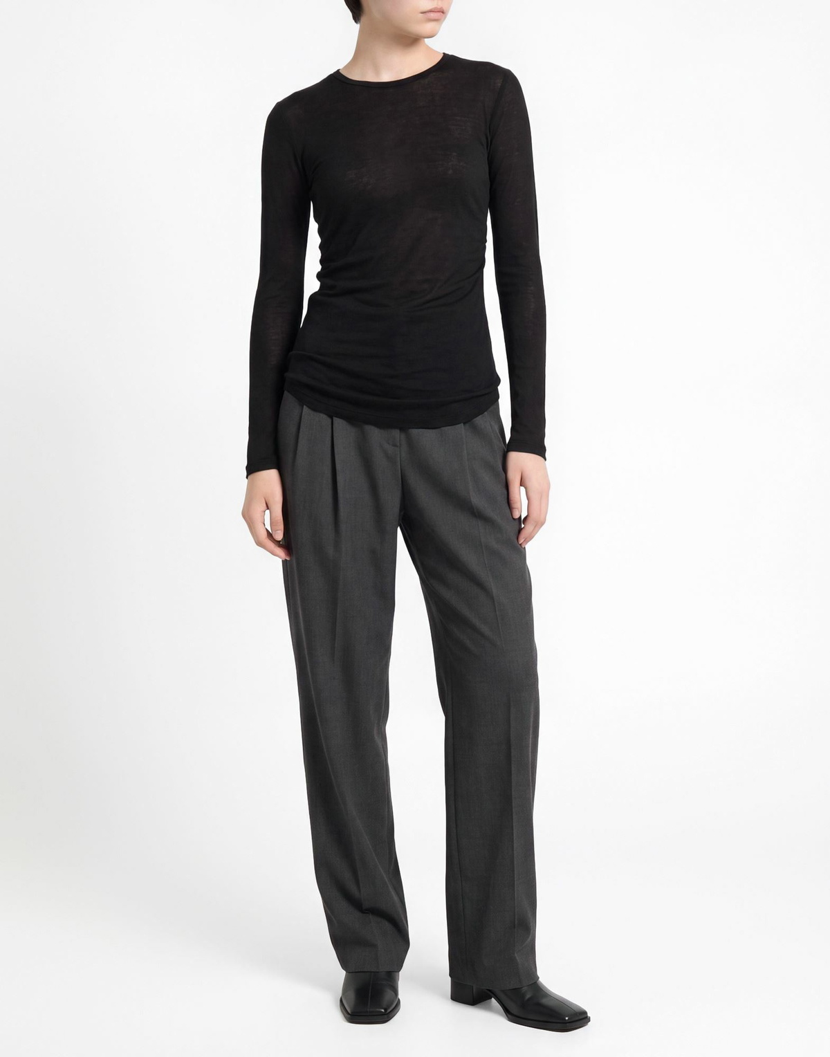 Manila Grace Womens T-shirt in Black