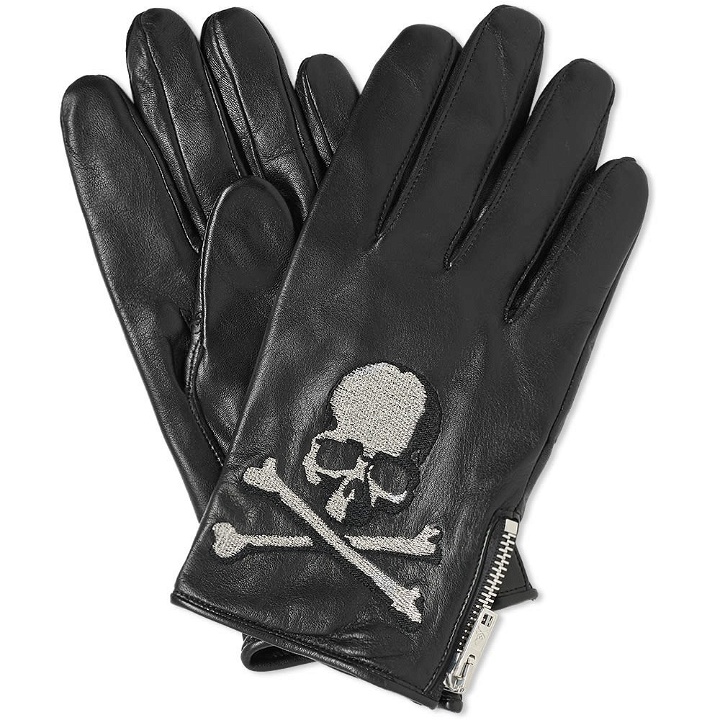 Photo: MASTERMIND WORLD Embroidered Skull Leather Glove