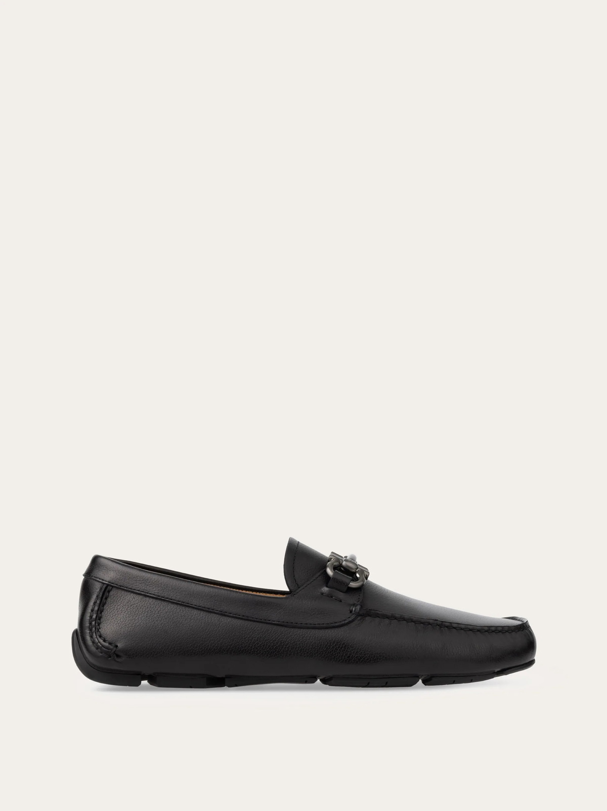 Ferragamo Mens Gancini ornament driver in Black