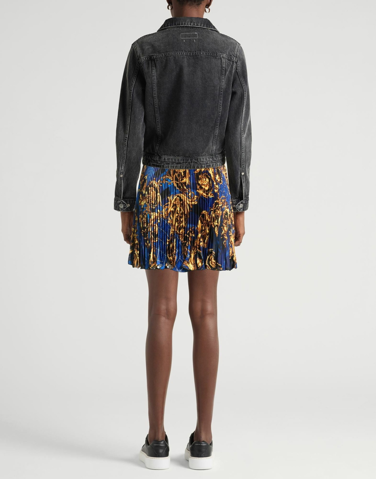 Versace Jeans Couture Womens Mini skirt in Blue