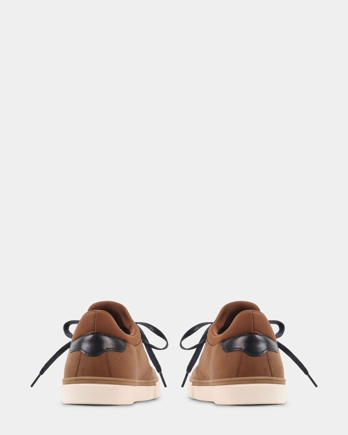 Steve Madden Penta Sneakers in Camel