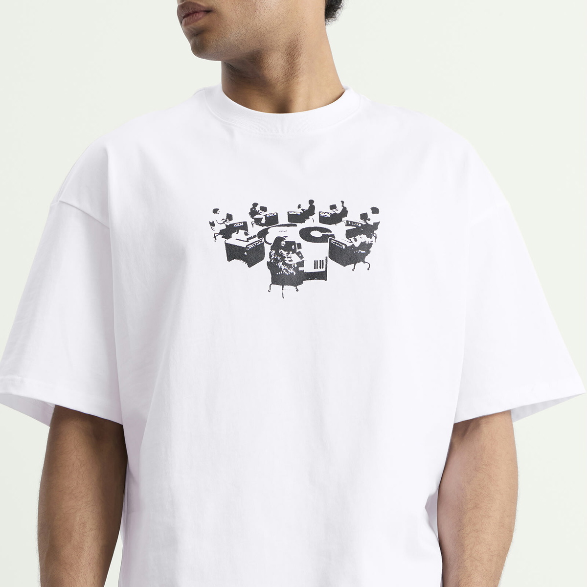 Bene Culture Men's Teamwork T-Shirt in White