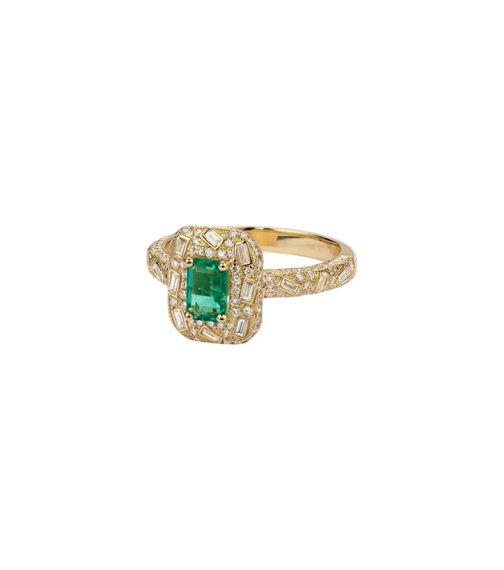 Photo: Suzanne Kalan Halo Portrait 18kt gold ring with diamonds and emerald