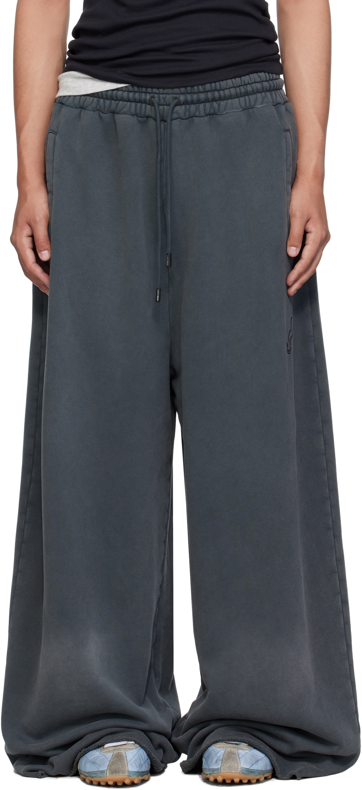 LU'U DAN Gray Raw-Cut Bontan Sweatpants