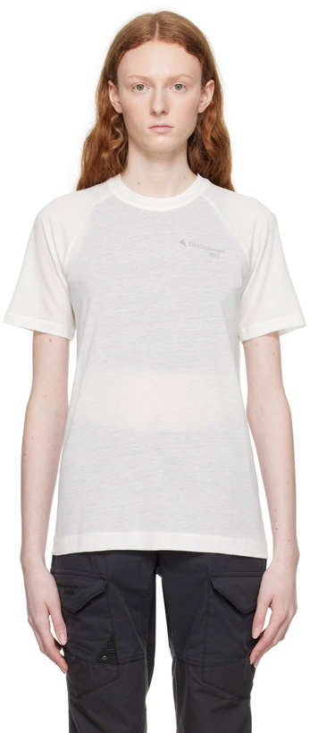 Photo: Klättermusen White Groa T-Shirt