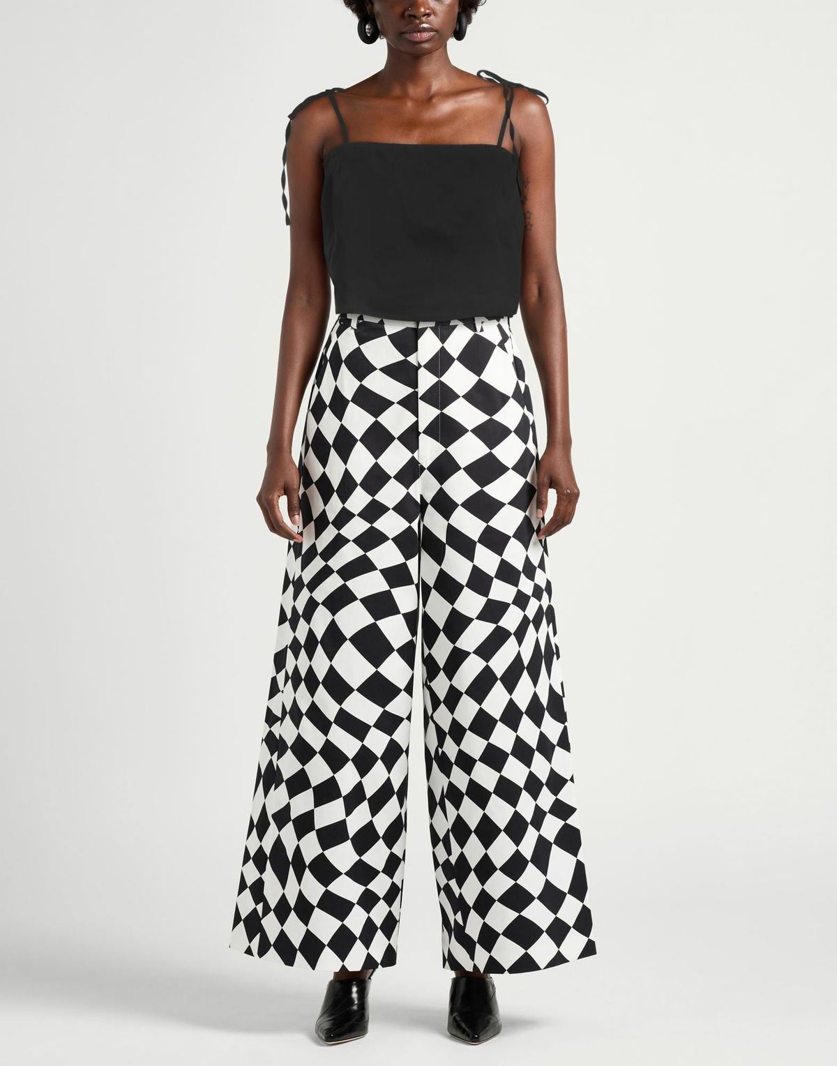 Jijil Womens Top in Black