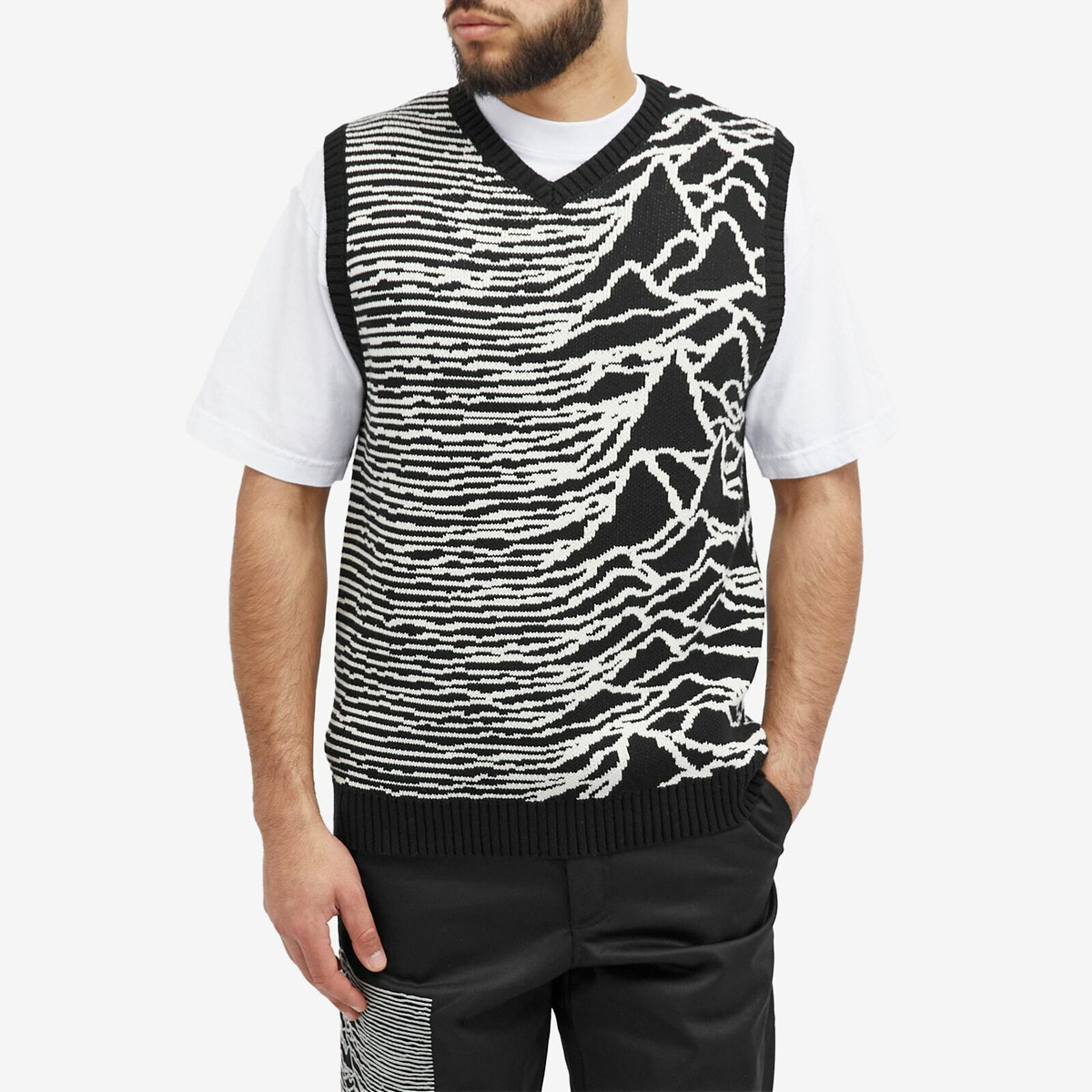 Pleasures Men's Interzone Knitted Vest in Black