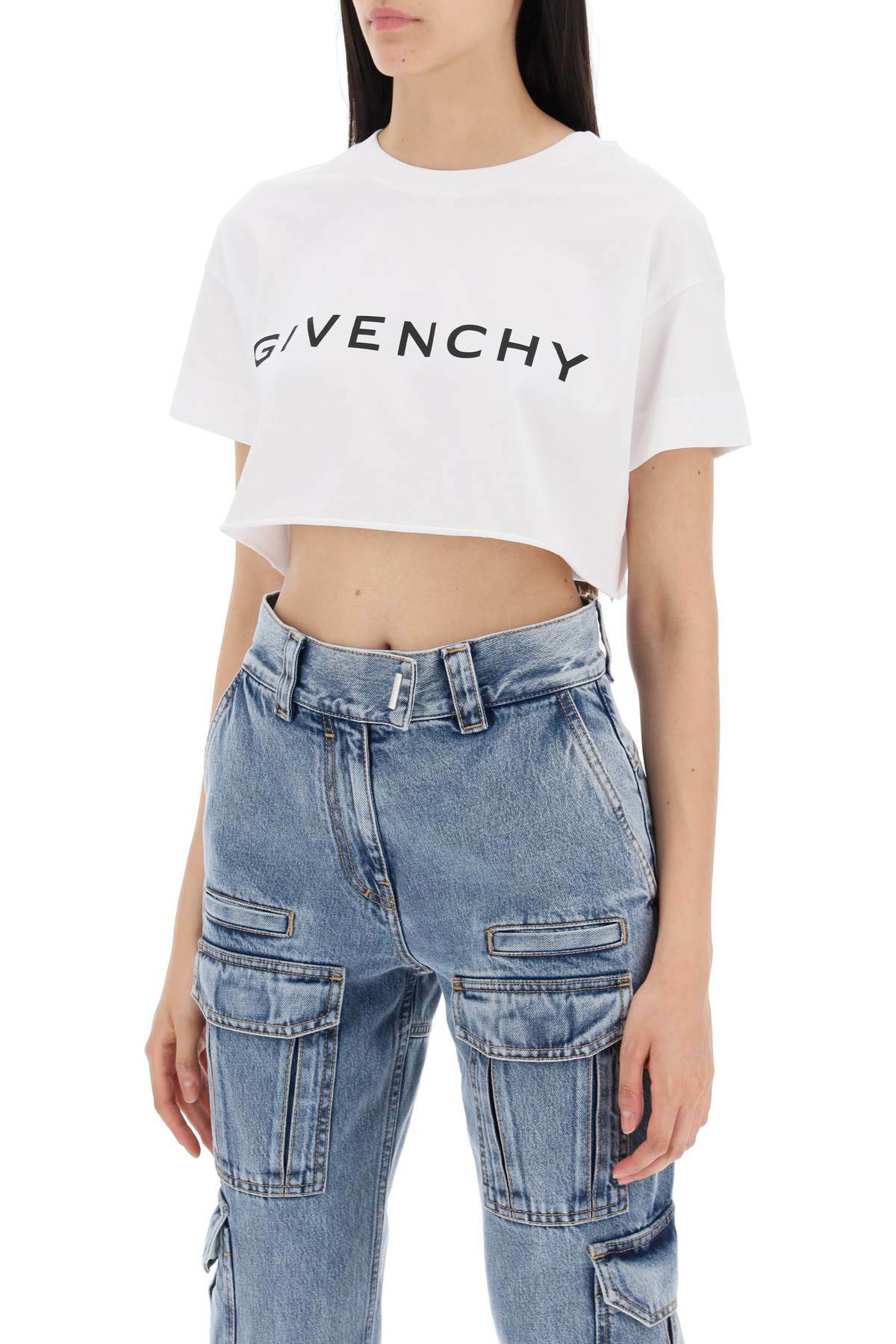 【関税＆送料込み】Givenchy Cropped Logo T-Shirt Givenchy Cropped T-Shirt with 4G Logo | Neiman Marcus