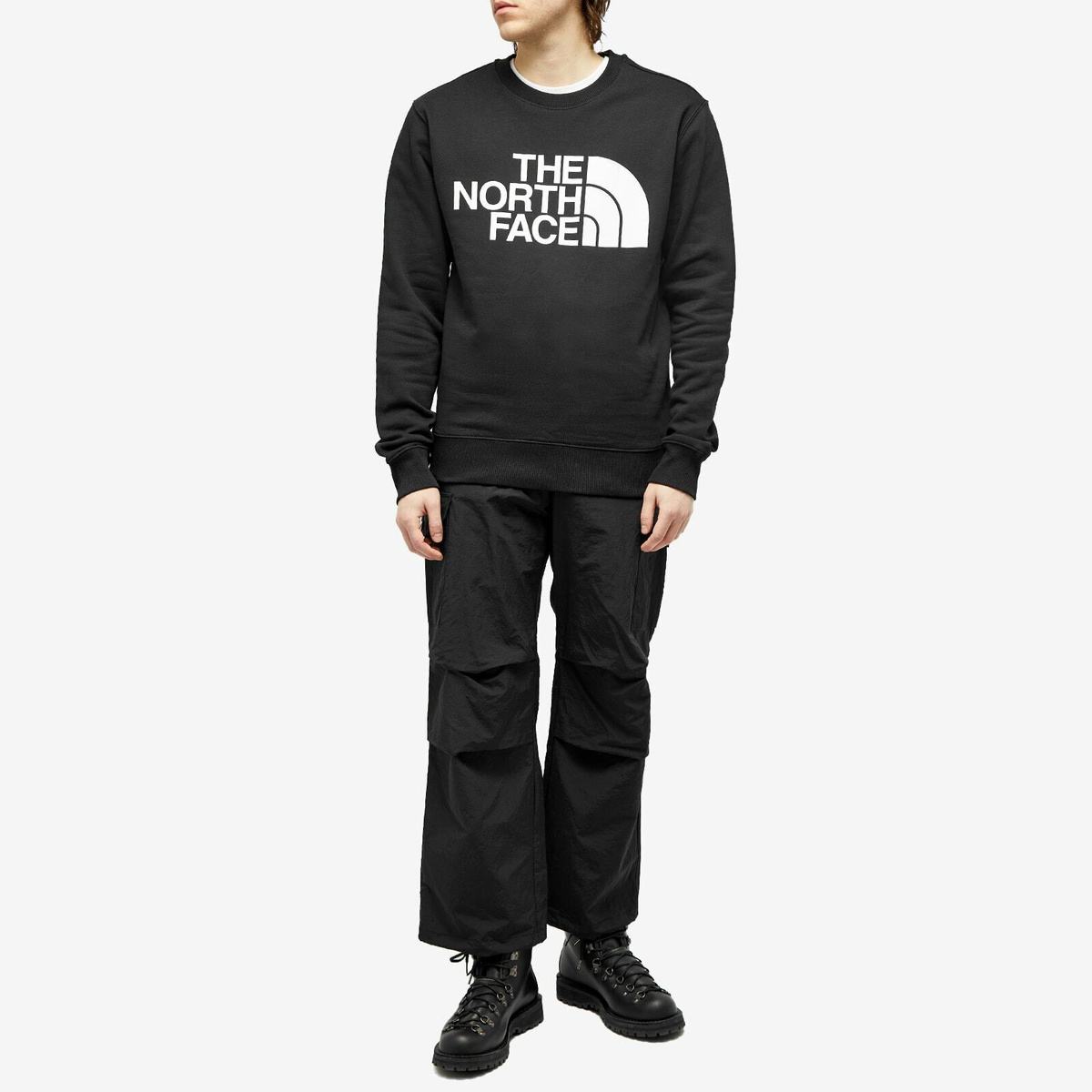 The North Face Men's Standard M Crew Sweat in Black