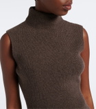 Róhe Ribbed wool and cashmere turtleneck top