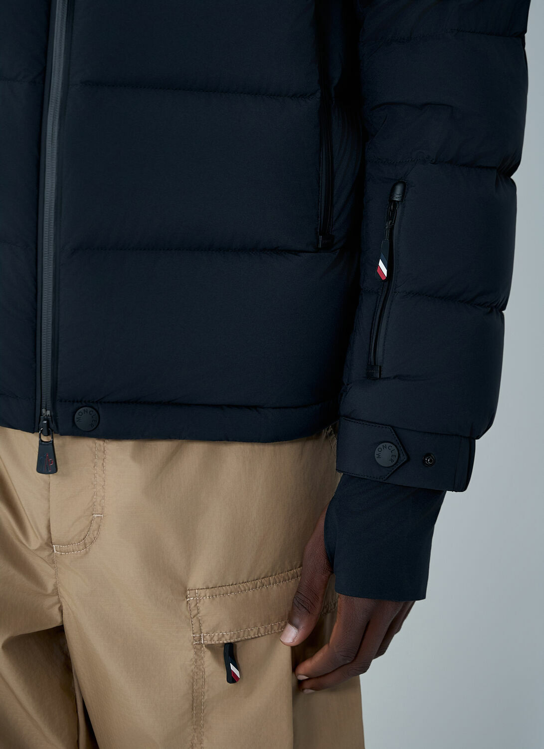 Moncler Grenoble Erterle Short Down Jacket