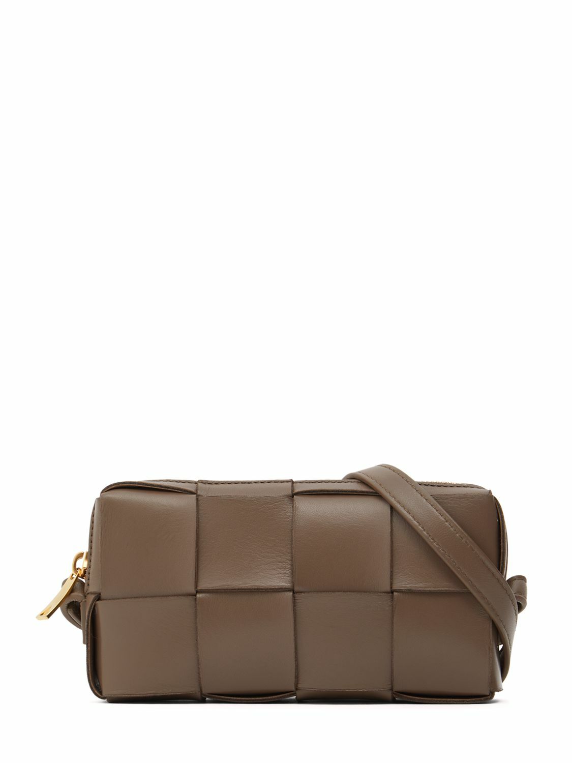 直営店☆BOTTEGA VENETA☆SALE! CASSETTE Phone ポーチバッグ Bottega Veneta Maxi INTRECCIATO Cassette Phone Pouch Calf