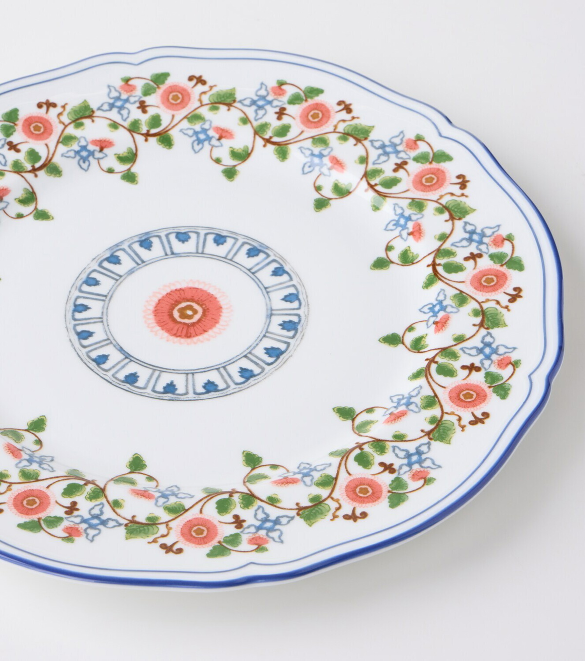 Cabana x Ginori 1735 Martina floral porcelain charger plate