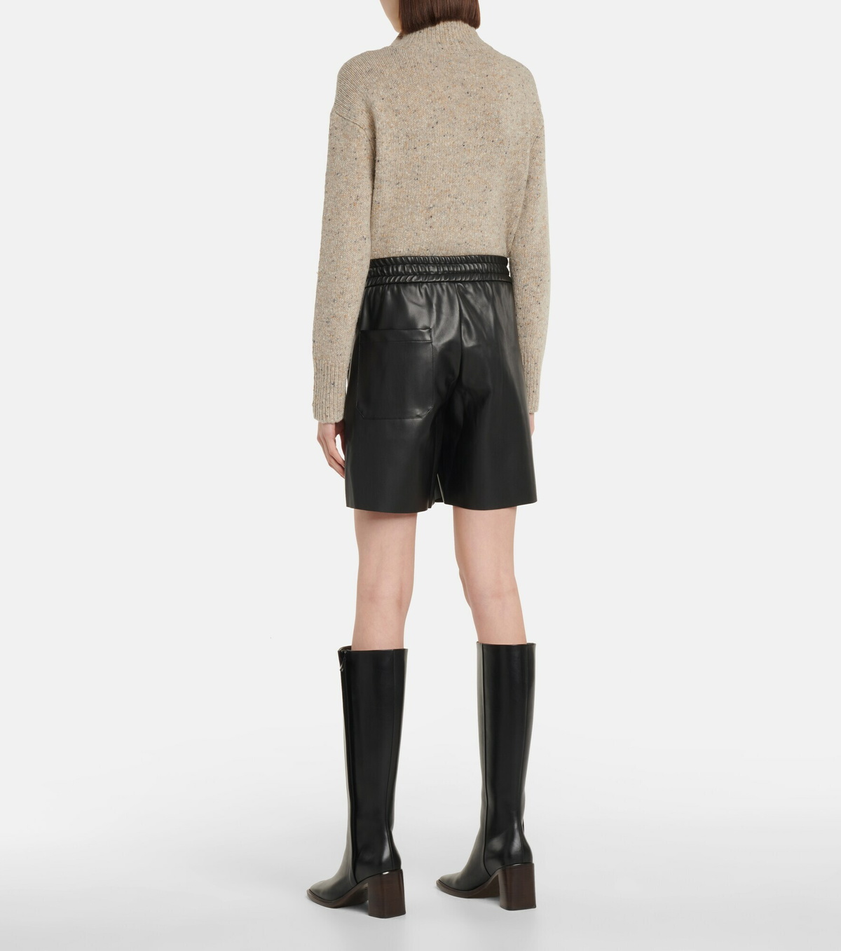 Deveaux New York - Brooke faux leather shorts
