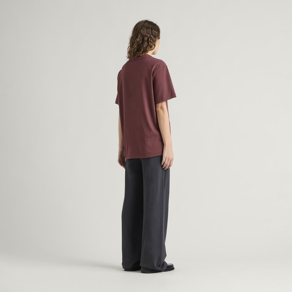 END. Signature T-shirt in Oxblood