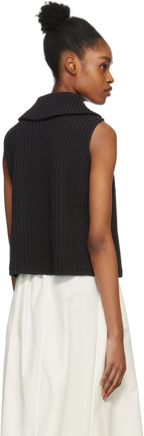 Deveaux New York Black Knit Aubrey Vest