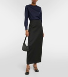 The Row Elmira cashmere sweater
