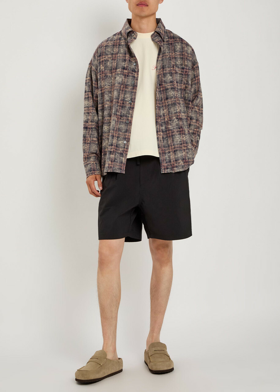 Picante Pleated Shell Shorts Black
