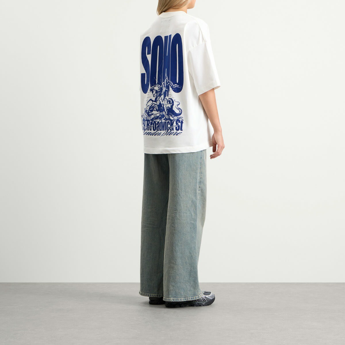 END. Soho T-Shirt in Ecru