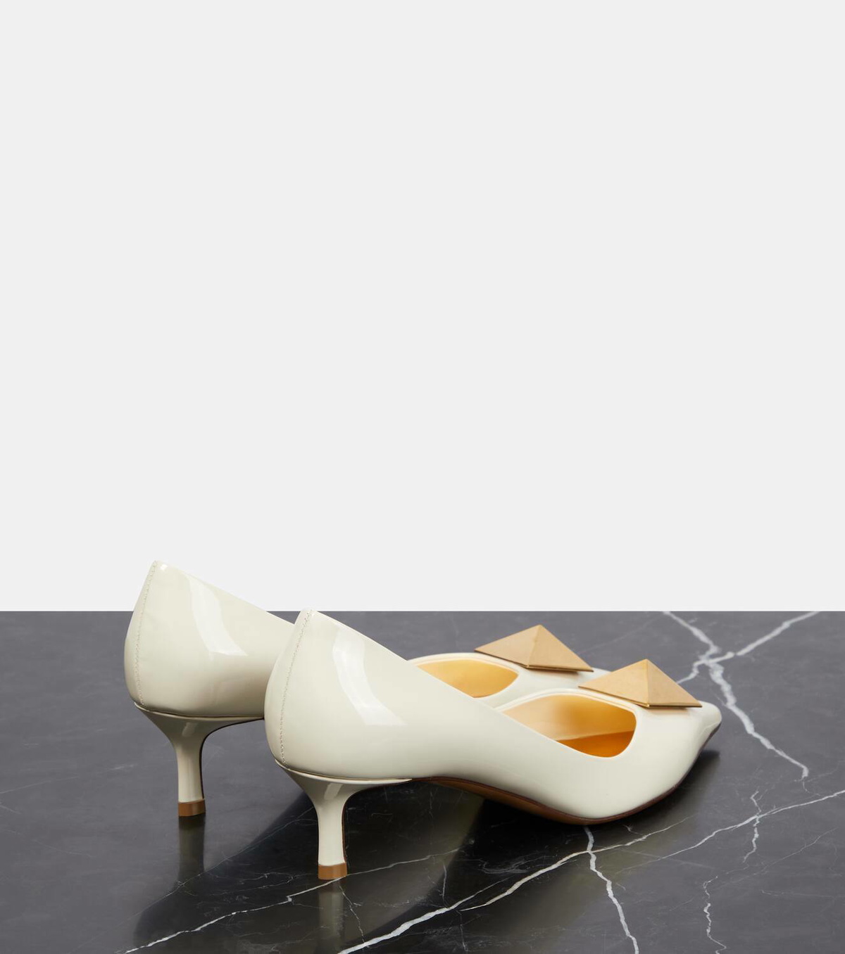 VALENTINO GARAVANI☆One Stud patent leather パンプス 10cm Valentino Garavani One Stud Patent Leather Pumps 100MM