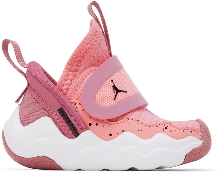 Photo: Nike Jordan Baby Pink Jordan 23/7 Sneakers