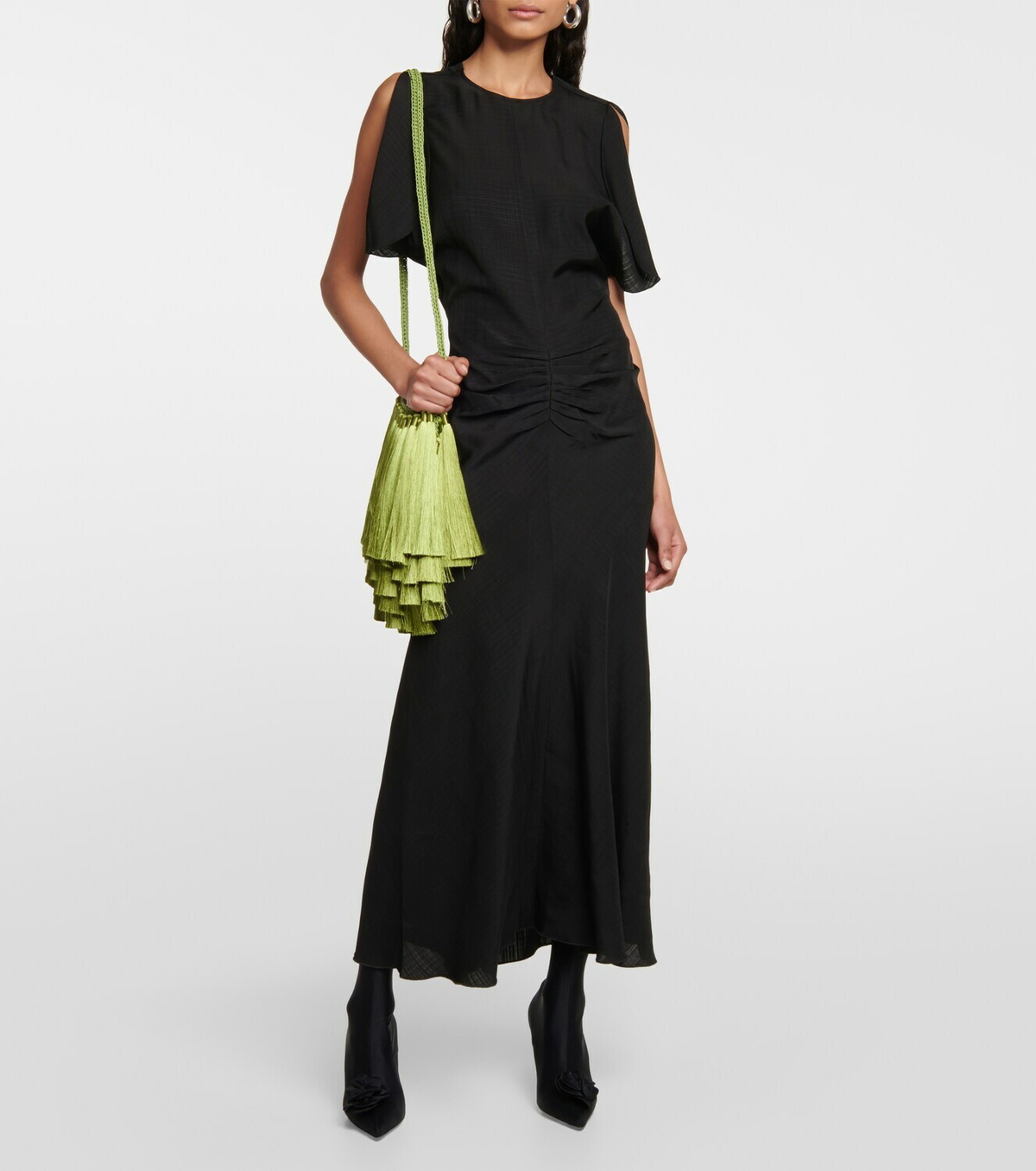 Victoria Beckham - Tassel Mini woven shoulder bag