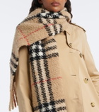 Burberry Burberry Check alpaca and wool bouclé scarf