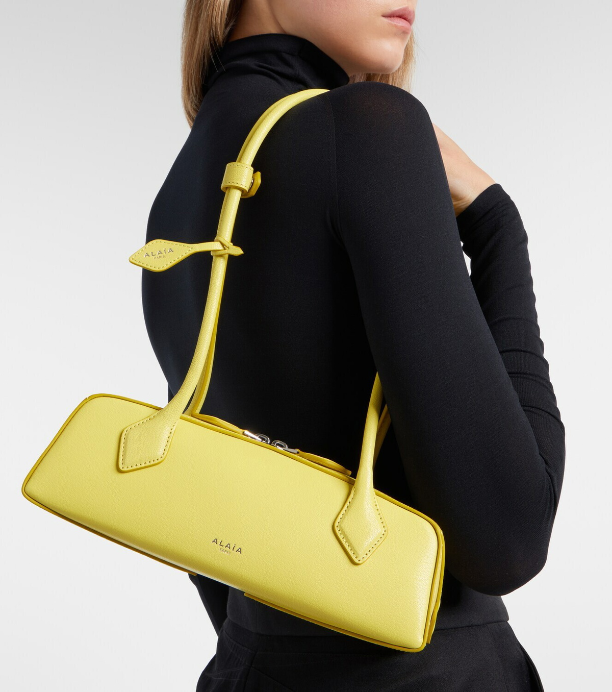 Alaïa Le Teckel Small leather shoulder bag
