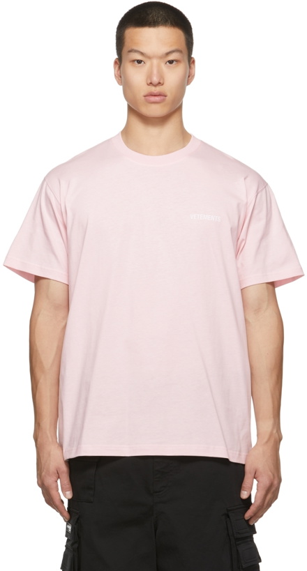 Photo: VETEMENTS SSENSE Exclusive Pink Logo T-Shirt